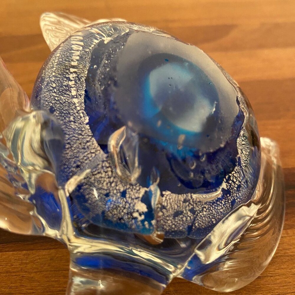 Sea Turtle Figurine, Blown Glass Art Paperweight - Picture 6 of 6
